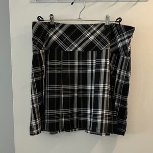 No Boundaries Black and White Checkered Mini Skirt